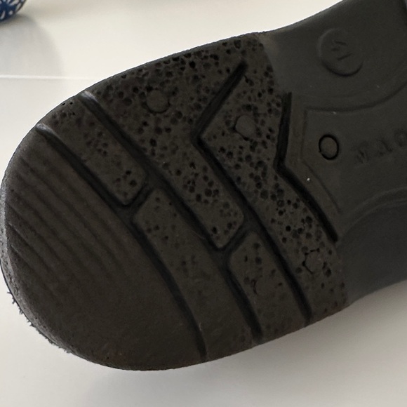 Naot Men’s Black Slip-On Shoes - Picture 4 of 7